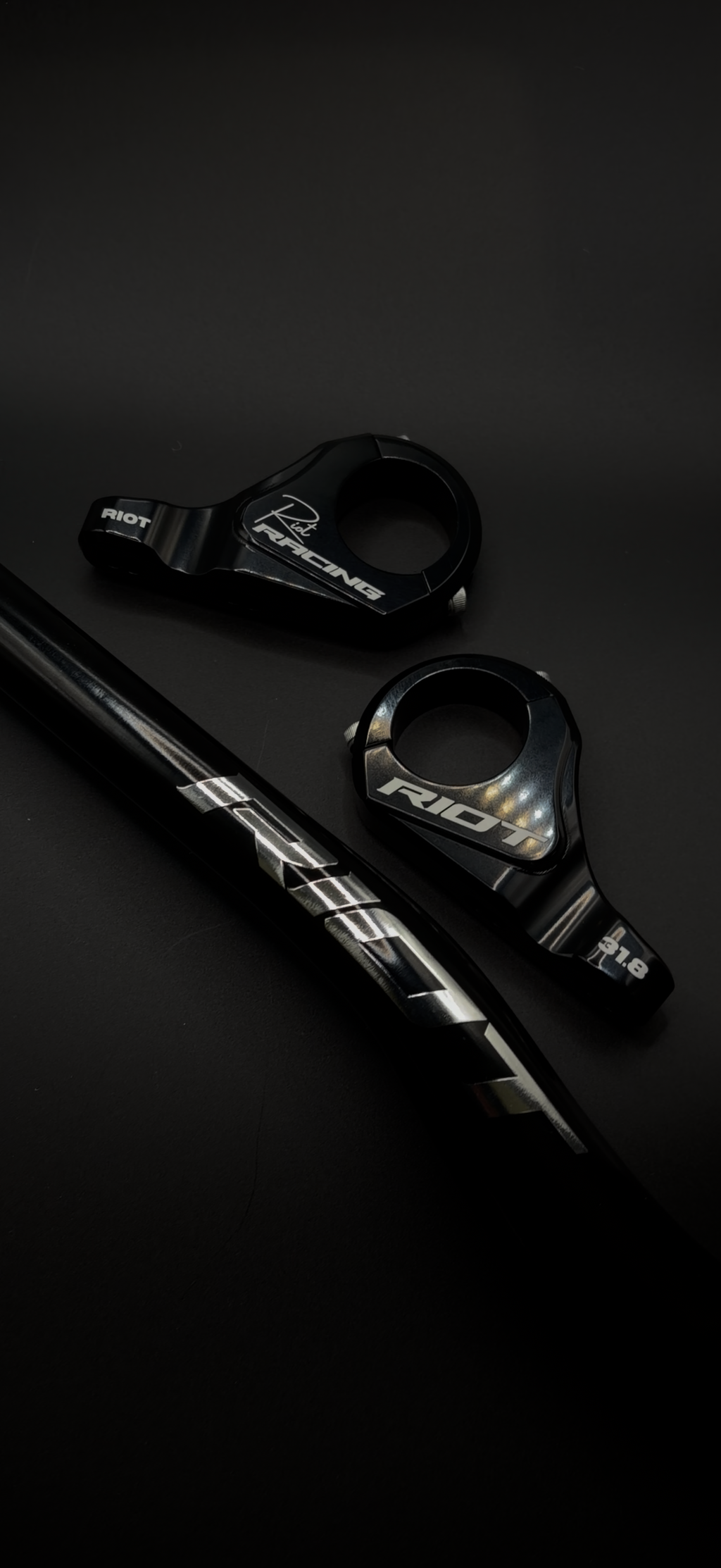 RiotRacing R2 Handlebars (800mm)